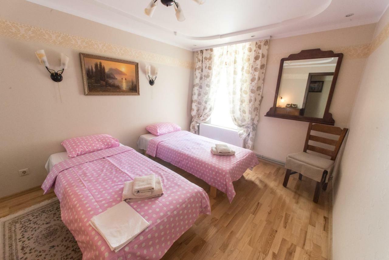 Kodu Hotel Narva-Jõesuu Buitenkant foto